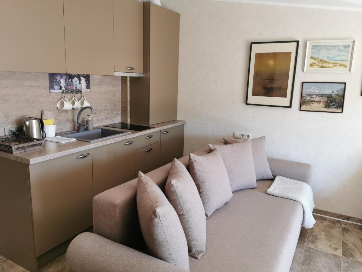Neringa Apartamentai Palanga Phòng bức ảnh